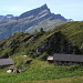 Verlassene Alphütten Ober Butzstafel - im Hintergrund das Einshorn