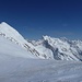 der Sattel ist erreicht, links die Kirchlespitze dahinter Hochkar- und Raffelspitze, glaub ich