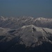 in primo piano il monte di Tremezzo,alle spalle il pizzo di Gino e cima Pianchette