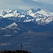 Cima del Poncione sulle montagne lontane