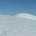 Der Skitourenfahrer hat den höchsten Punkt erreicht (Pt. 1253)