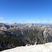 Blick Richtung Western, mit Pragser Dolomiten im Vordergrund,Piz Boe(3152m), Langkofel(3181m), Zehner(3026m) und Neuner(2968m) , Puezspitzen(2918m) und Peitlerkofel(2875m) im Hintergrund.