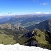 Blick nach Nordosten, mit Sarlkofel(2375m) im Hochpustertal,im Hintergrund mit Zoom konnen Sie Grossvenediger(3664m)-mittelinks und Grossglockner(3798m)-mitterechts zu sehen. 