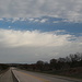 Auf der Anfahrt zur Tour - Nördlich von Mason (US 87). Noch ist ein Stück vom blauen Himmel zu sehen, bald befinden wir uns aber unter einer geschlossenen Wolkendecke.