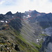 Namenloser Gipfel (2460) zwischen GafierJoch und Gargäller Chöpf: Blick zurück zum Madrisahorn mit eingezeichneter Route. Auf der linken Seite Gafier Joch im Vordergrund, dahinter Oswaldkopf.