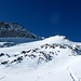 Gross Leckihorn mit Leckipass ganz rechts. Aufstieg zum Gipfel via Sattel in der Bildmitte