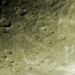 Die südliche Mondoberfläche ist geprägt von einem Wirrwarr aus Kratern. Grosse Ebenen wie auf der nördlichen Hemisphäre fehlen hier völlig.