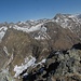 La cresta della Scatta verso il Passo dell' Orso e Pizzo Martello e il Pizzo Campanile,si vede bene anche il lago Darengo la capanna Como il passo San Pio e il Pizzo Cavresasco. 