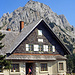 Klagenfurter Hütte, dahinter die Bielschitza