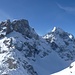 erstmal ein Foto von östl. Karwendel- und Vogelkarspitze