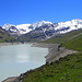 Der lange Weg am Lac de Dix entlang