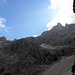 Ersten Blick zur Sextner Rotwand, oder Croda Rossa di Sesto, 2965m-rechts im Bild.