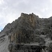 Alpinisteig, hier am Ausseres Loch und  Fusse des Elferturm, oder Torre Undici(2820m), mit Elferspitzen im Hintergrund.