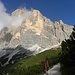 Die mythische Sudwand des Tofana di Rozes,3225m, am Morgen.