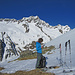Kurzes Kartenstadium bevor wir die Skis wieder an die Füsse kommen