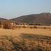 Unterwegs von Chudoslavice nach Řepčice - Blick zum Berg Kalich kurz vor Ankunft in Řepčice.