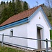 Langenegg-Kapelle Eggerstanden ist komplett neu überholt. Speziell die blaue Farbe des Unterdaches