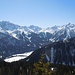 Die Ausblicke werden schnell besser: Ruitelspitzen, Freispitze und Holzgauer Wetterspitz