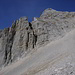 Kein Gipfel, nur der steile Felsturm zwischen Pleisen- und Larchetkarspitze.