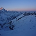 Aufstieg über den Innre Talgletscher: schon leuchten Bietsch- und Weisshorn in der Morgensonne