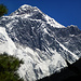 Aah! – Der erste Blick auf seine Majestät den Mount Everest (mit dem langen Tele!)