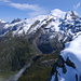 Ausblick vom namen- und höhenlosen Gipfel auf ca. 2600 müM zwischen Graustock und Schafberg: Titlis.