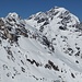 im Vordergrund die Garklerin(2470m), ein netter, kleiner Aussichtsberg; hinten die bekannten Stubaier 3ooo-er Große Glättespitze und Habicht