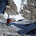 die Drahtseilsicherungen liegen im Winter teils unter dem Schnee
