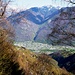 Arbedo und gut sichtbar das Valle d'Arbedo