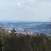 Nieder- Ramstadt mit dem Mittelbachtal, im Hintergrund das Kraftwerk Großkrotzenburg
