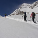 Schließlich taucht die spitze Schneepyramide des "K2" auf
