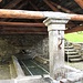 Brunnen und Waschhäuschen in Moghegno.