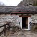 L' ingresso del bel rifugio Portri in Val di Nedro, 1324mt