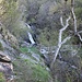 <b>Interessante il tratto nella stretta Valle Duragno, dove un ponte e alcune cascatelle impreziosiscono il paesaggio.<br /><img src="http://f.hikr.org/files/670184k.jpg" /></b>