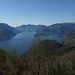 Lago di Como con la dorsale del San Primo innevata