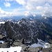 Blick nach Westen, mit Ralfkopf(3106m) und Ganot(3102m) im Hintergrund, Wasserfallspitze(3006m)-links im Hintergrund, Rotenkogel(2762m) und Gorner(2702m)-Westseite des Kalsertal, rechts im Hintergrund.