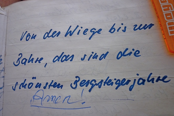 "Von der Wiege bis zur Bahre, das sind die schönsten...