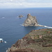 Vor dem abgelegenen Weiler "Las Palmas" ragt der Roque de Dentro aus dem Meer.