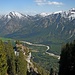 Das Lindertal (Graswangtal). Markant ist der Schuttstrom, den die Linder mit sich führt. In den Ammergauer Alpen sind diese "Grieße" recht häufig anzutreffen und beherbergen besonders seltene Pflanzen und Tiere.