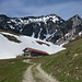 Lechneralm unter der Hochsalwand und dem Lechnerkopf. Dem Matterhorn von St. Margarethen, wie der Alpinist bemerkt...