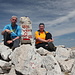 Gipfelbereich Dinara - Wir haben den höchsten Berg Kroatiens bestiegen, Begeisterung pur, aber für's Foto reißen wir uns zusammen ;-).