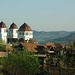 Schoene Kirche in einem Dorf ein paar km noerdlich von Brasov.