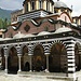 Rilski - Manastir<br />http://en.wikipedia.org/wiki/Rila_Monastery 