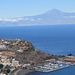 Hafen von San Sebastián mit Teide