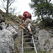 einfacher ist es, die Leiter ohne Schneeschuhe zu erklimmen ... [http://www.hikr.org/gallery/photo119517.html?post_id=12939#1 wie hier]