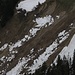 Im Steigaipla rutschen die Reste des Neuschnees von letzter Woche ab.