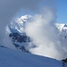 Mont Blanc. Dort scheint die Sonne, hier scheint die Sonne, aber das Tal dazwischen ist voller Wolken
