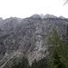 Die gewaltige Westwande des Blosskofel(2400m) und Gamswiesenspitzen(2486m).