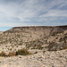 Unterwegs zum höchsten Punkt von Oklahoma/Black Mesa - Rückblick auf die Hänge am nördlichen Rand des Tafelbergs.