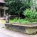 ..einer der vielen Dorfbrunnen in Oltingen